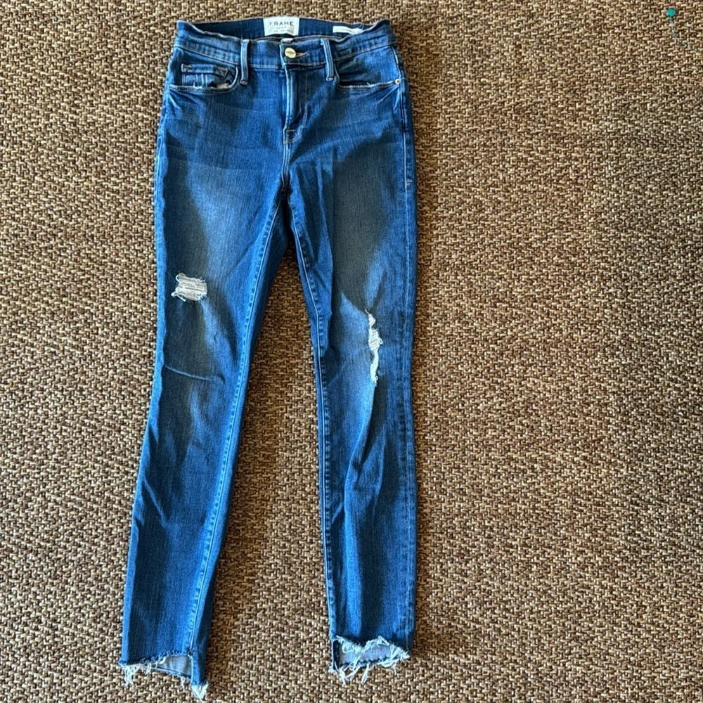 Frame La Skinny de Jeanne Jeans